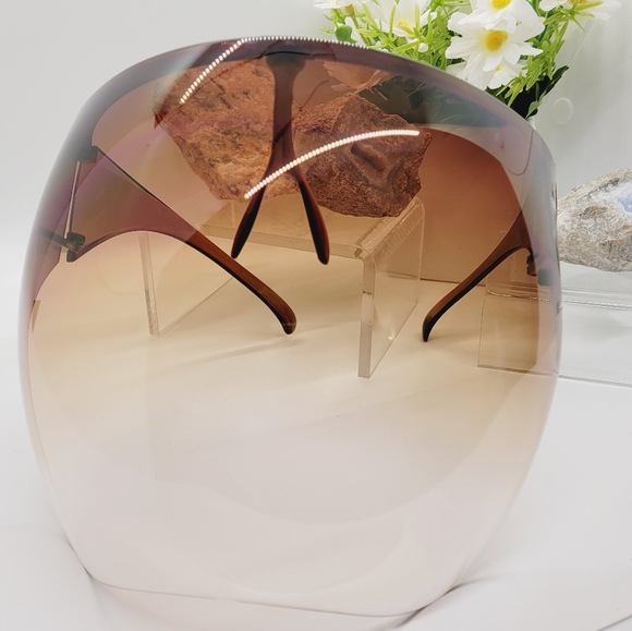 Adrienne Burke Eyewear Accessories - Face Shield (anti facial recognition)